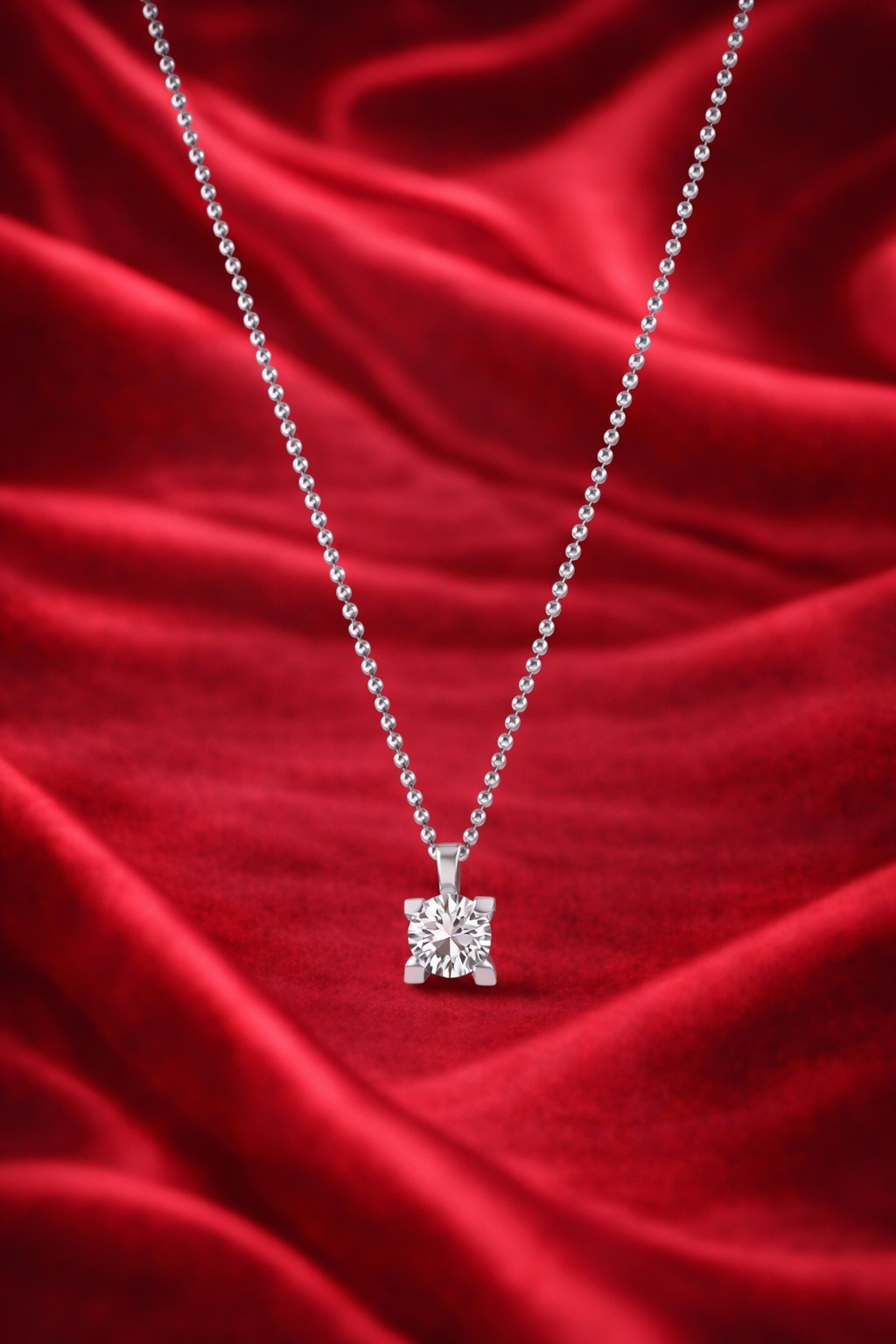 0.30 ct Pırlanta Tektaş Kolye