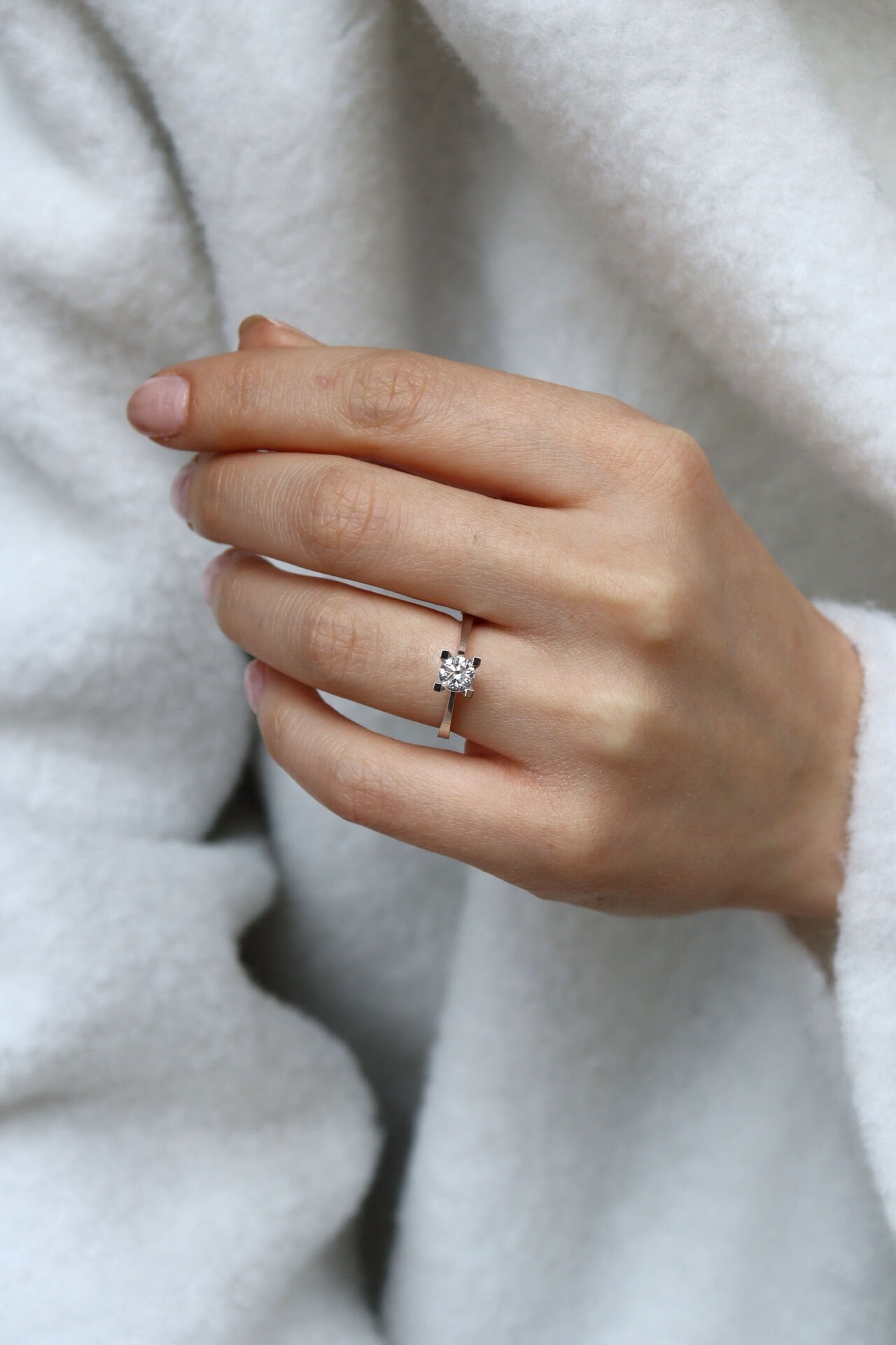 0.90 Ct Tektaş Pırlanta Yüzük