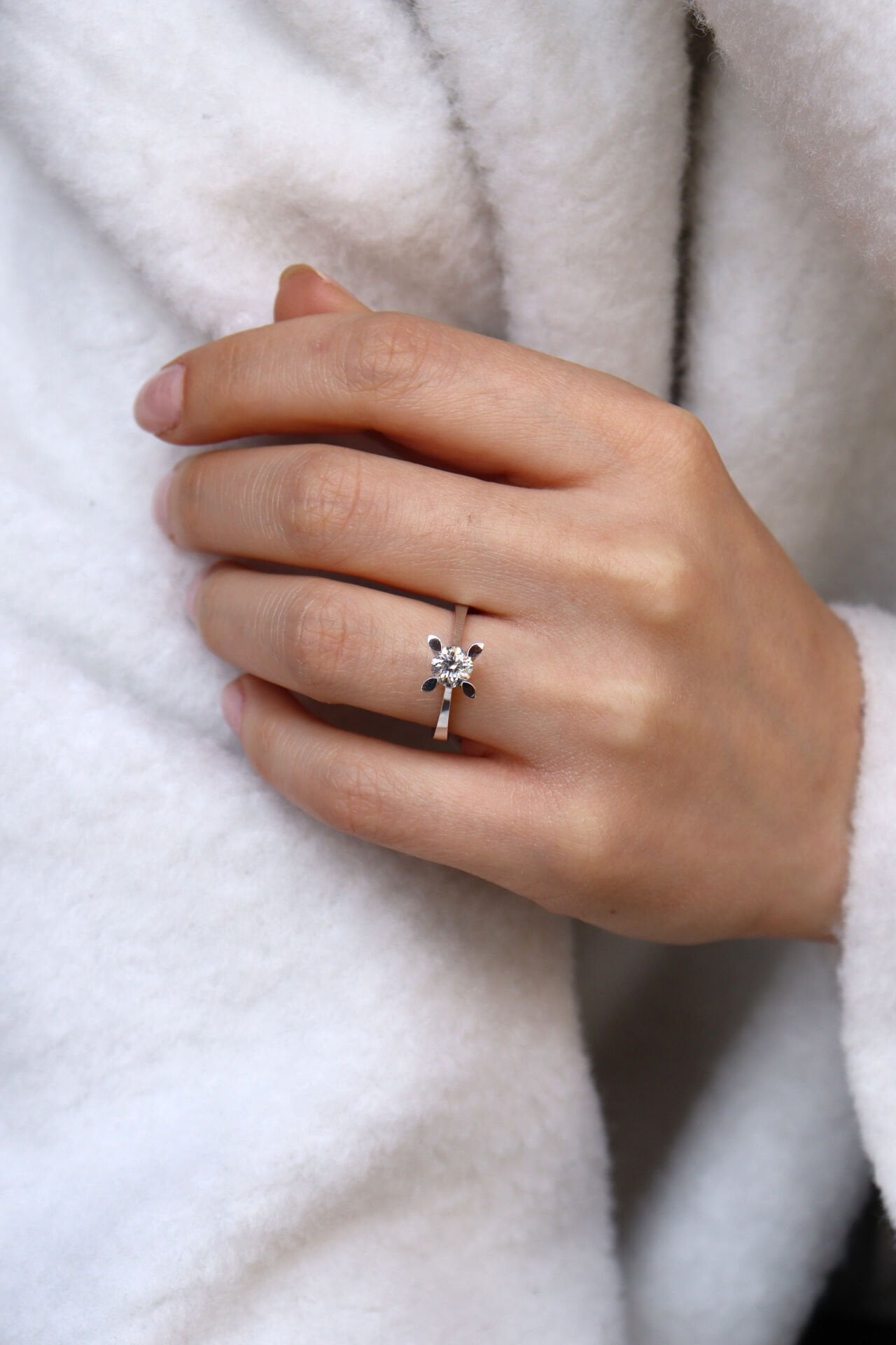 0.90 Ct Tektaş Pırlanta Yüzük