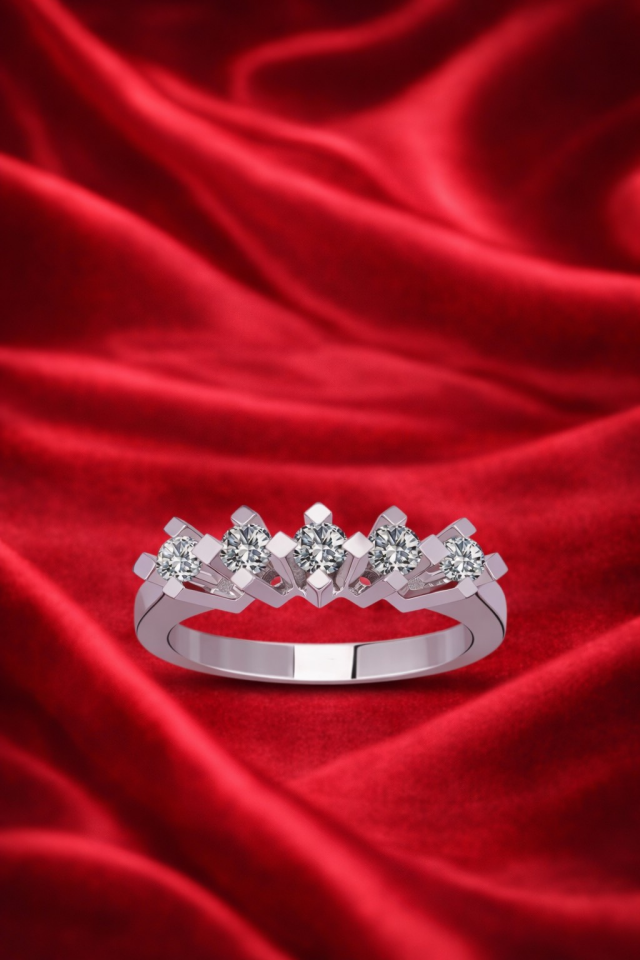 0.50 ct Pırlanta Beştaş Yüzük