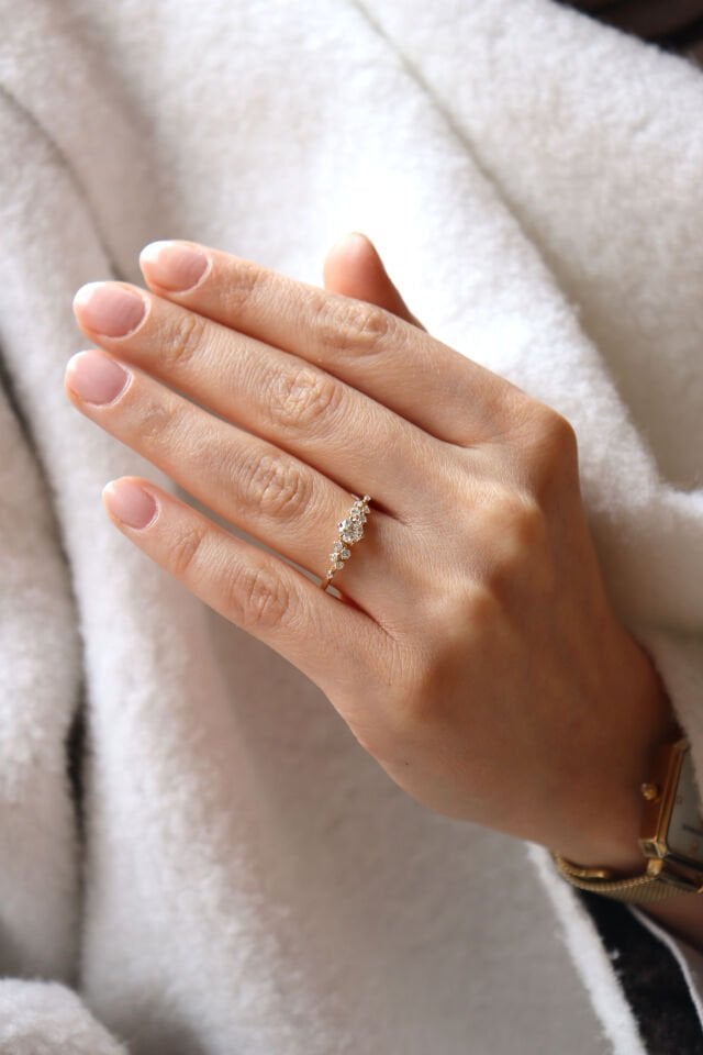 0.60 Ct Asimetri Pırlanta Yüzük