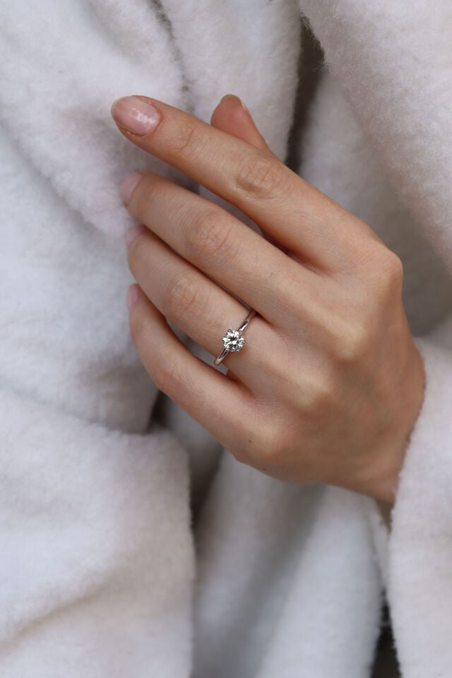 0.80 Ct Tektaş Pırlanta Yüzük