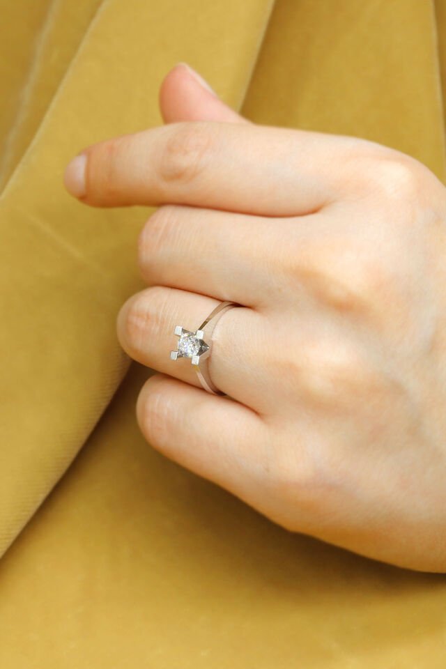 0.50 ct Pırlanta Tektaş Yüzük